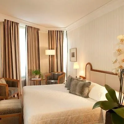 De L'arcade Otel 3*